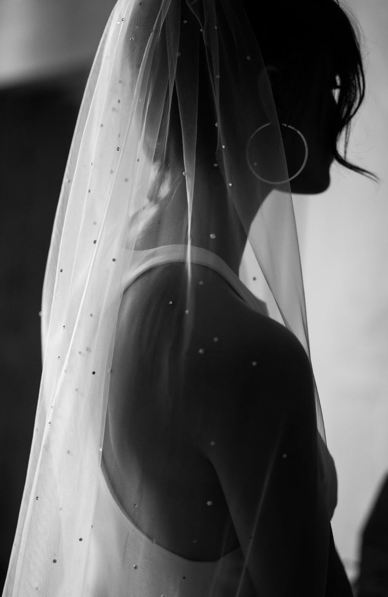 Daphne Newman Lucca Cathedral Veil Daphne-Newman-Cathedral-Silk-  main image 4