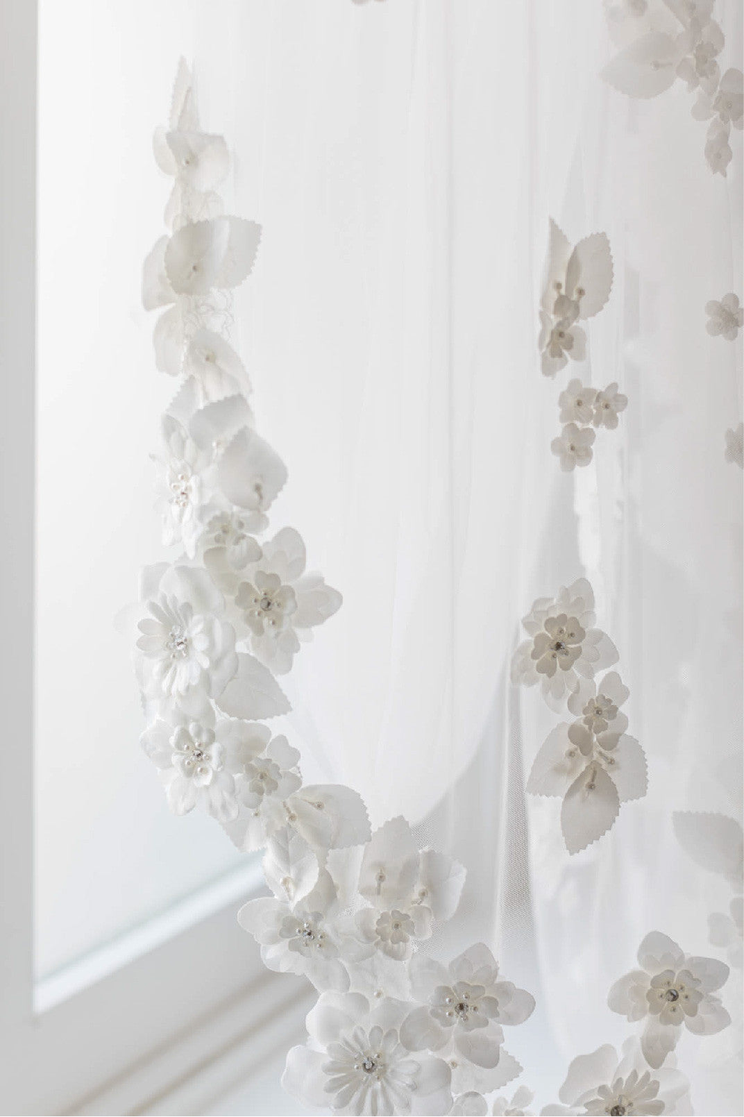 Penelope Floral Wedding Veil - Daphne Newman Design